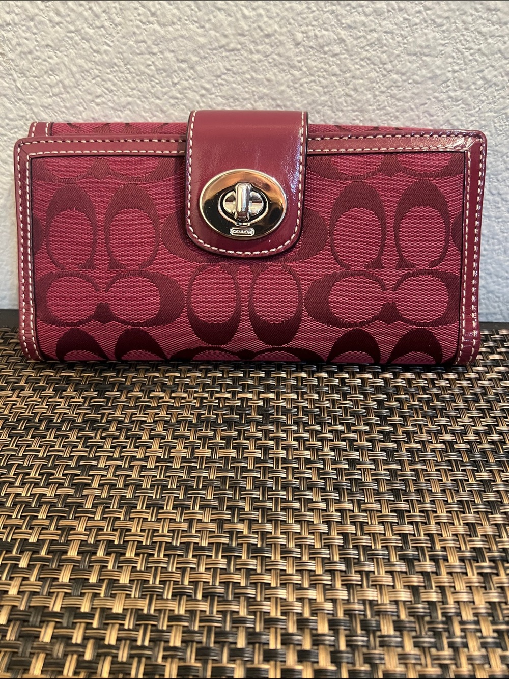 Coach Signature Wallet in Berry and Burgundy - Picture 3 of 8